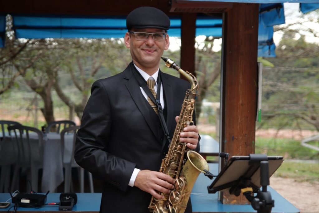 Elias Saxofonista (20)