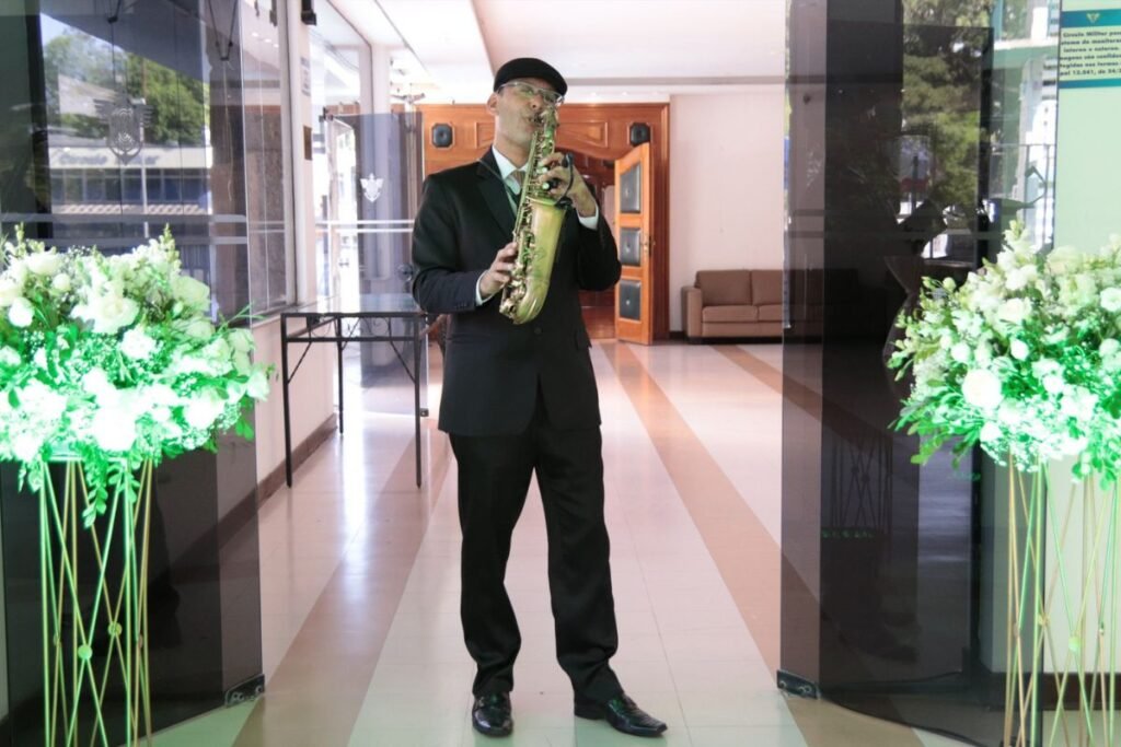 Elias Saxofonista (22)